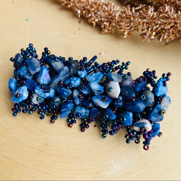 Lapis Lazuli Gemstone Beaded Handmade Bracelet - Picture 5 of 6